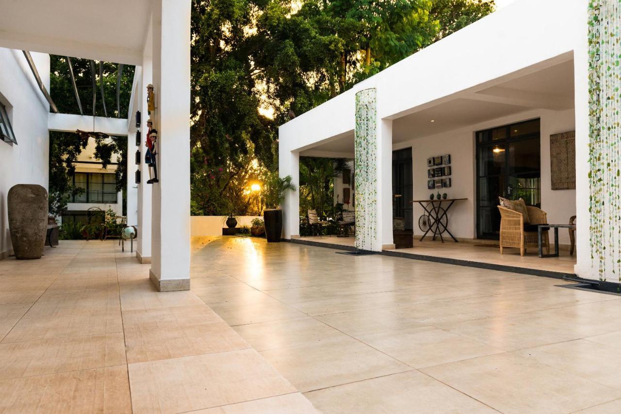 Latitude 13 Degrees Hotel Lilongwe Exterior foto